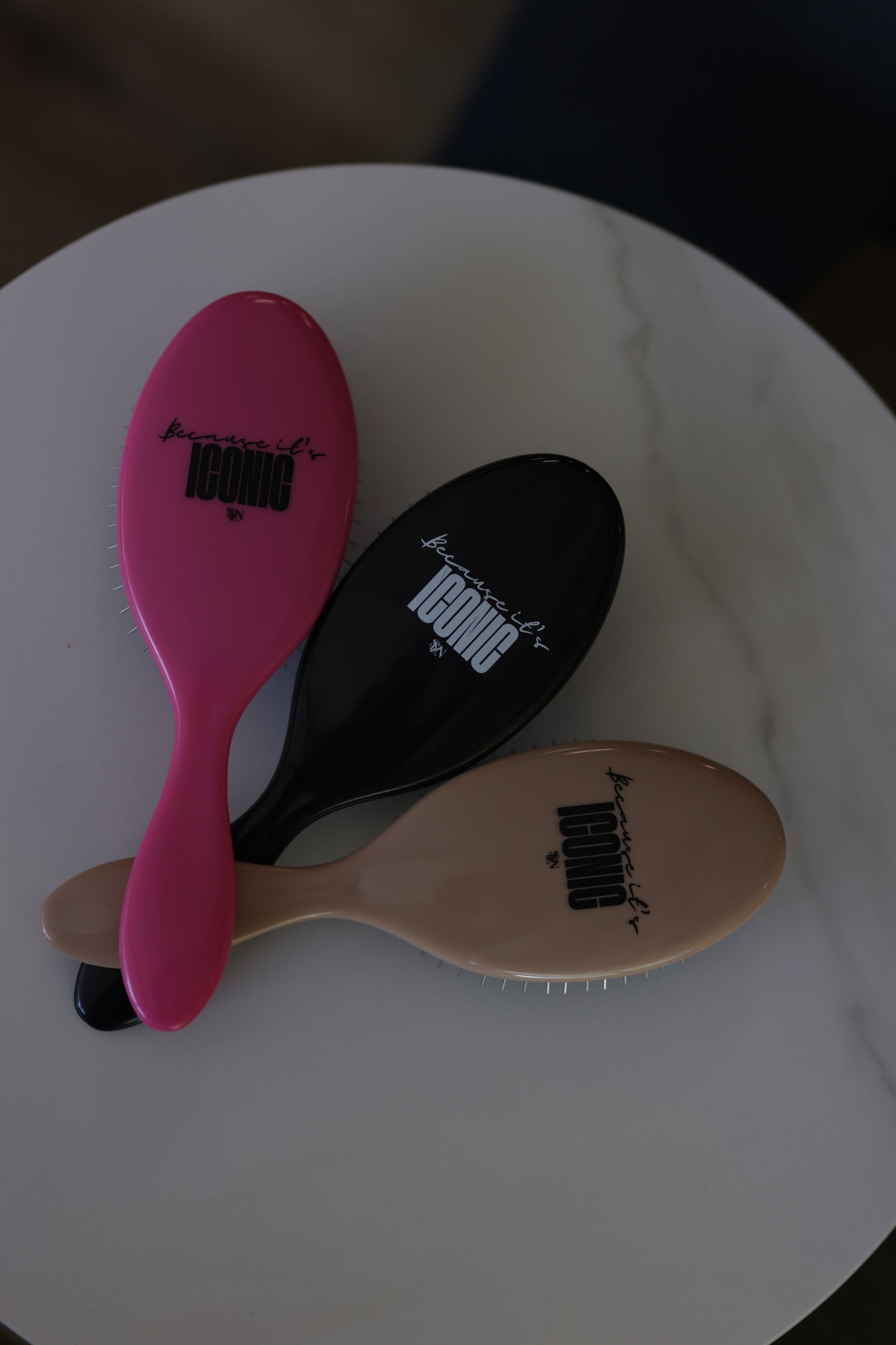STZN Detangling Brush
