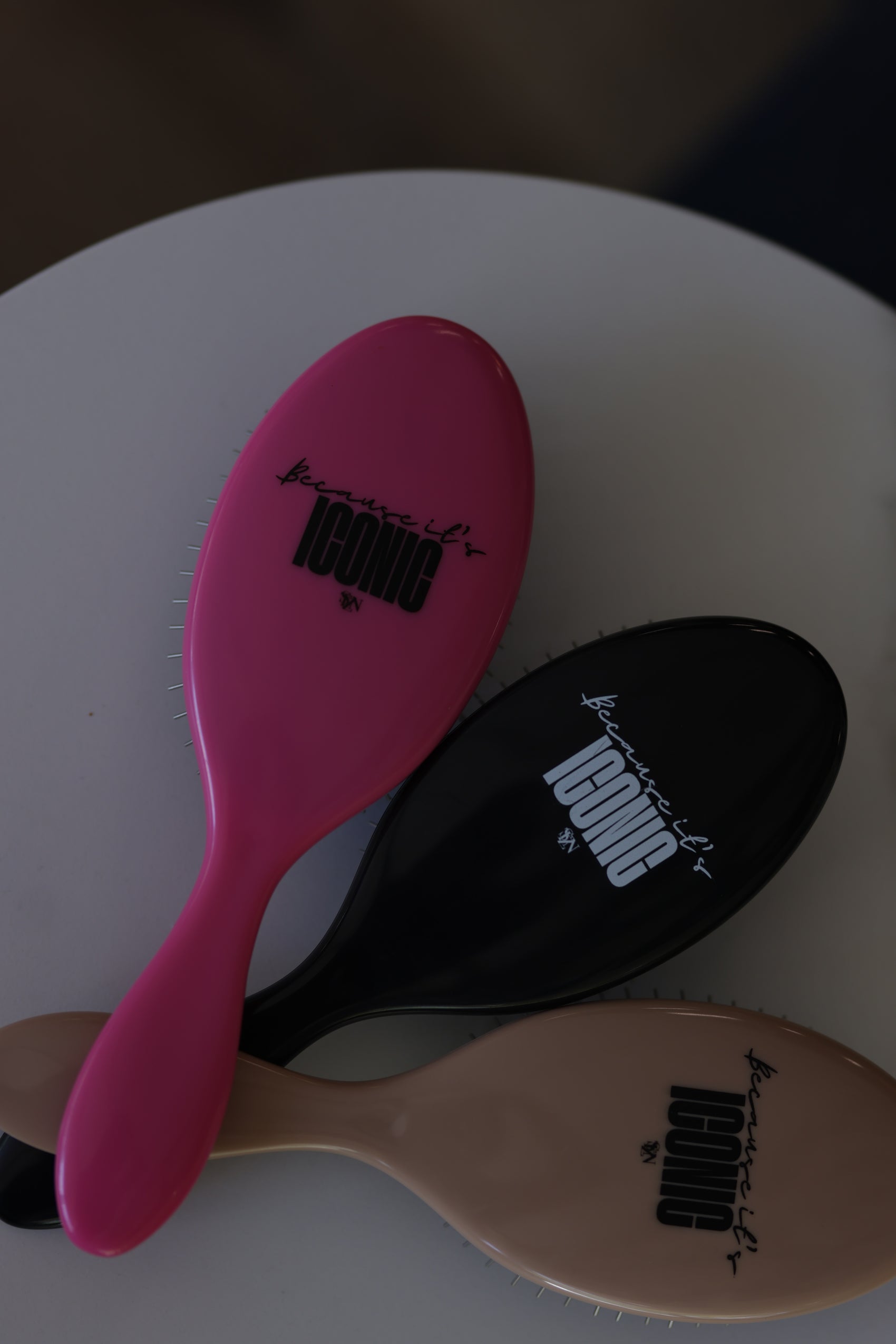 STZN Detangling Brush