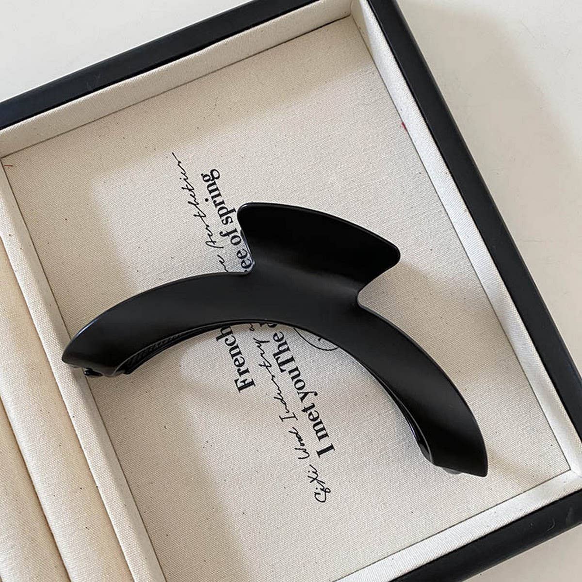 Minimalist Arch Metal Hair Claw Clip