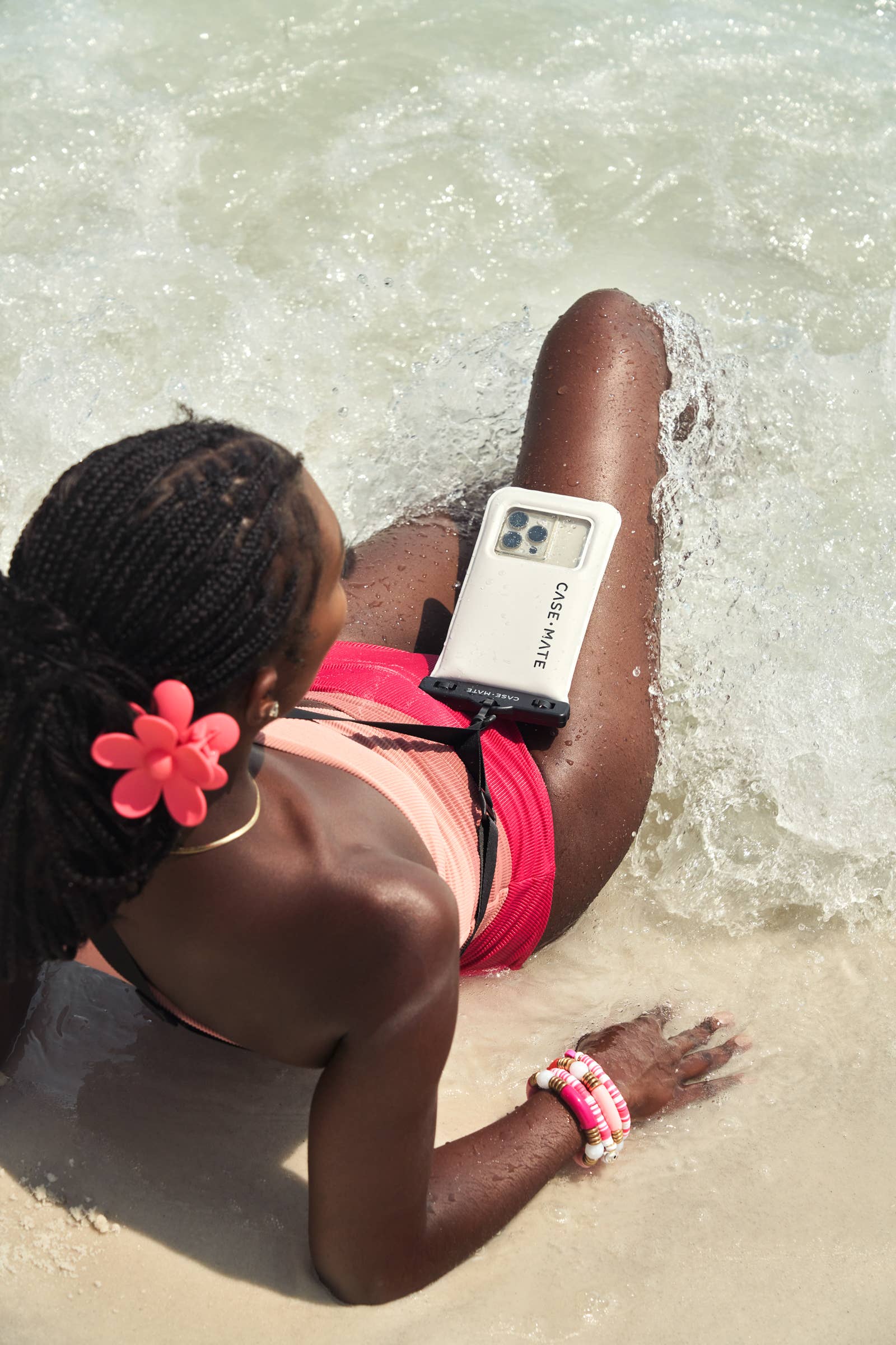Case-Mate Waterproof Floating Phone Pouch: Purple Paradise