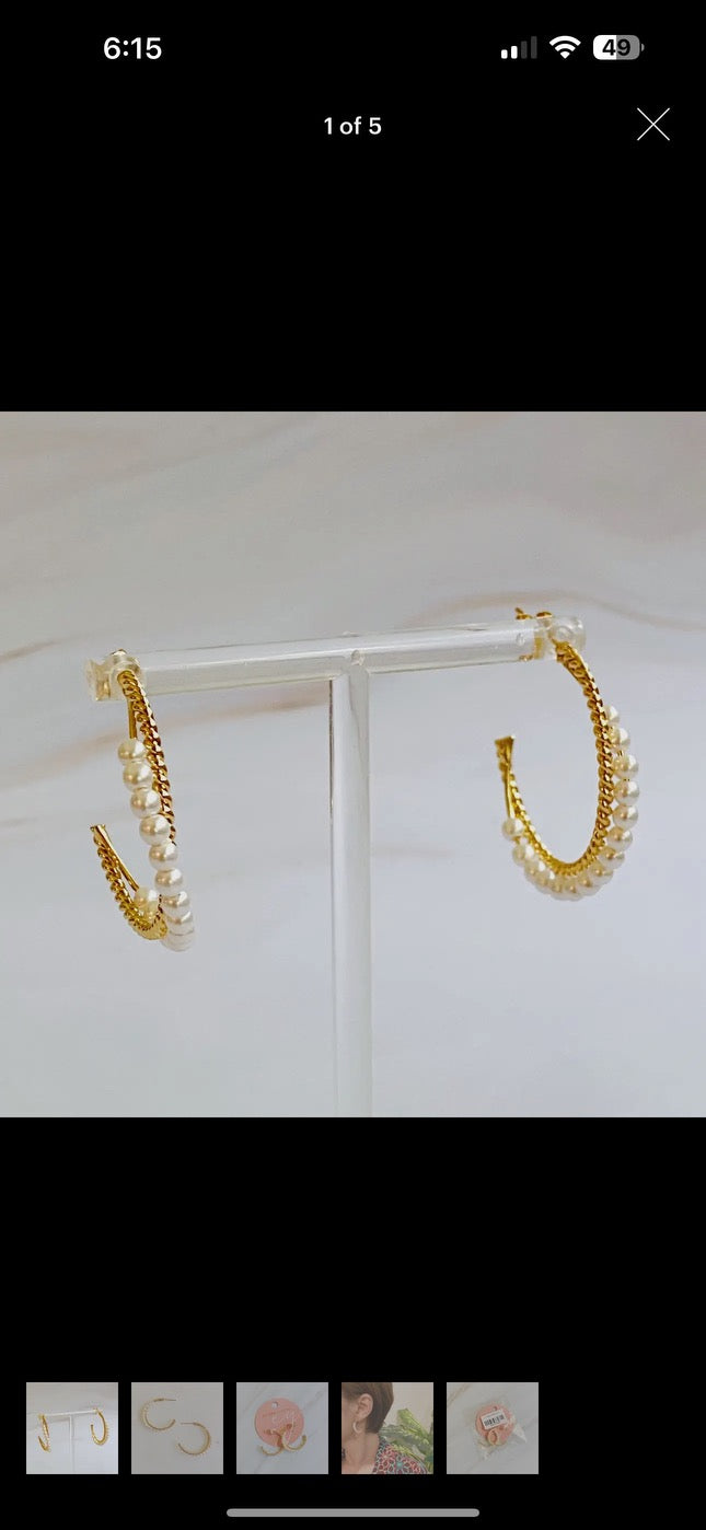 Pearl and Gold Blended Hoop Earring