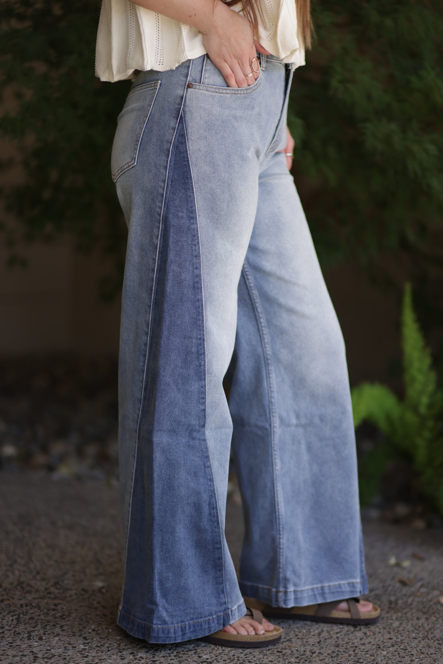 Ryaan Wide-Leg Two-Tone High Waist Denim Jeans